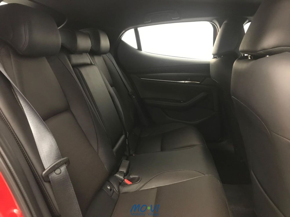 Mazda Mazda3 Hatchback nuova a Torino (10)