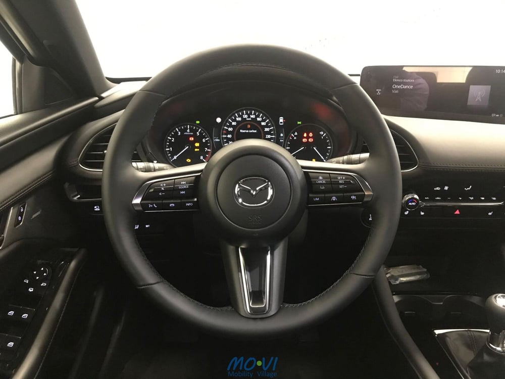 Mazda Mazda3 Hatchback nuova a Torino (8)