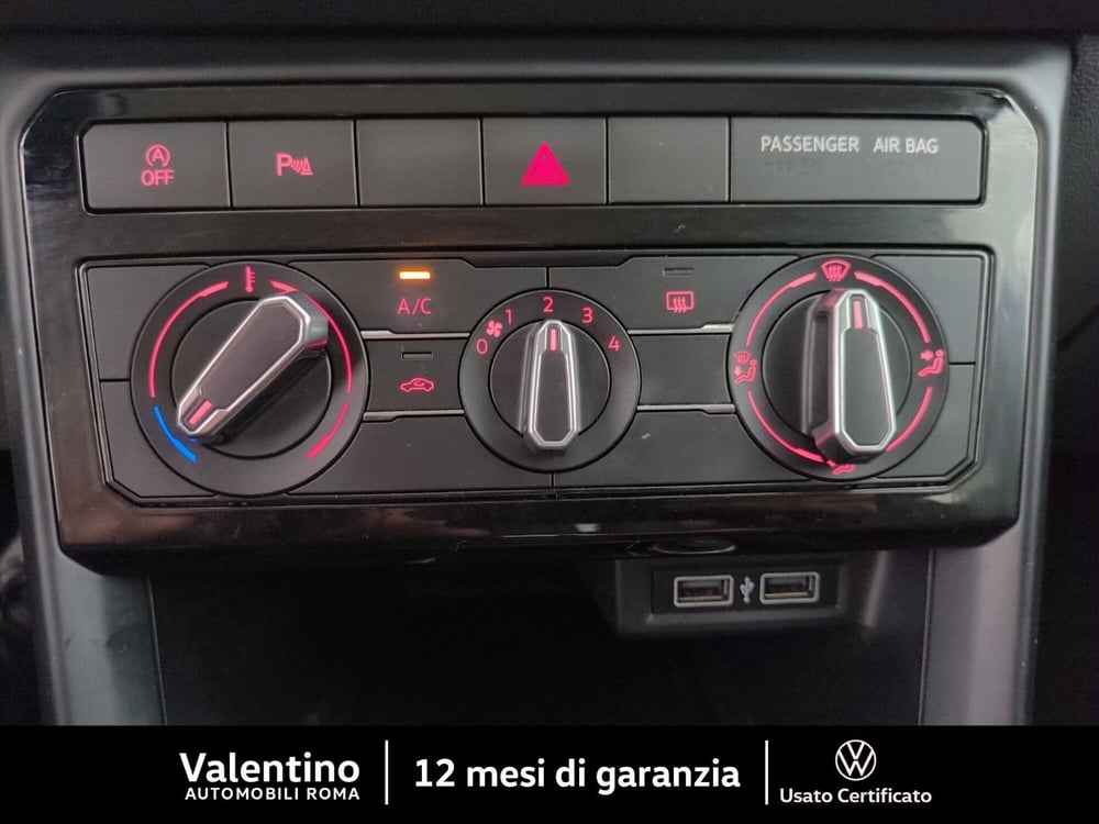 Volkswagen T-Cross usata a Roma (16)