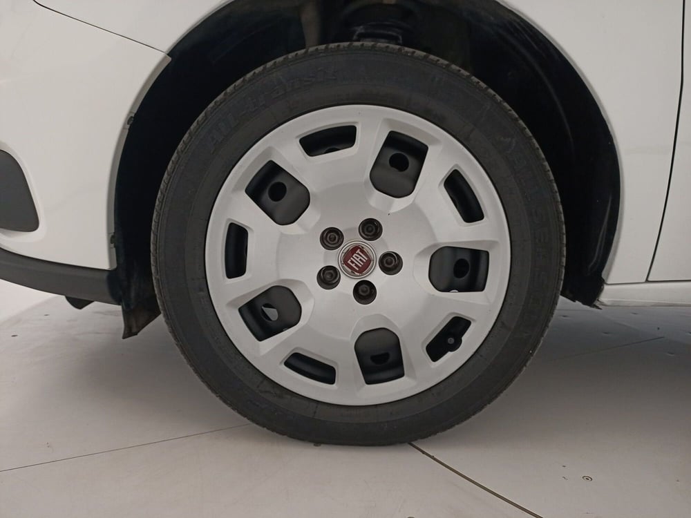Fiat Doblò usata a Bari (14)