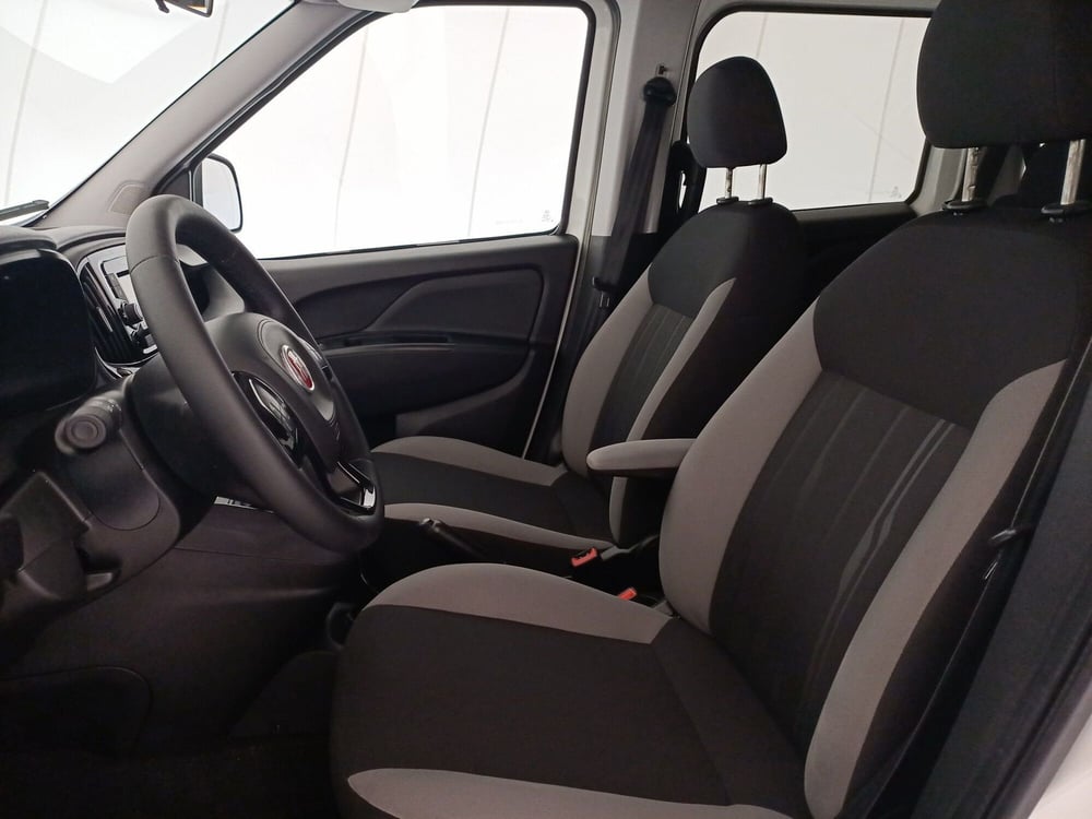 Fiat Doblò usata a Bari (6)