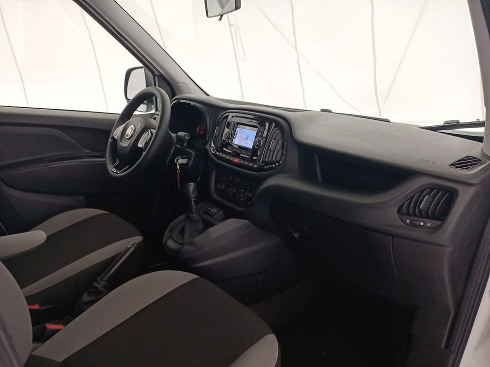 Fiat Doblò usata a Bari (7)
