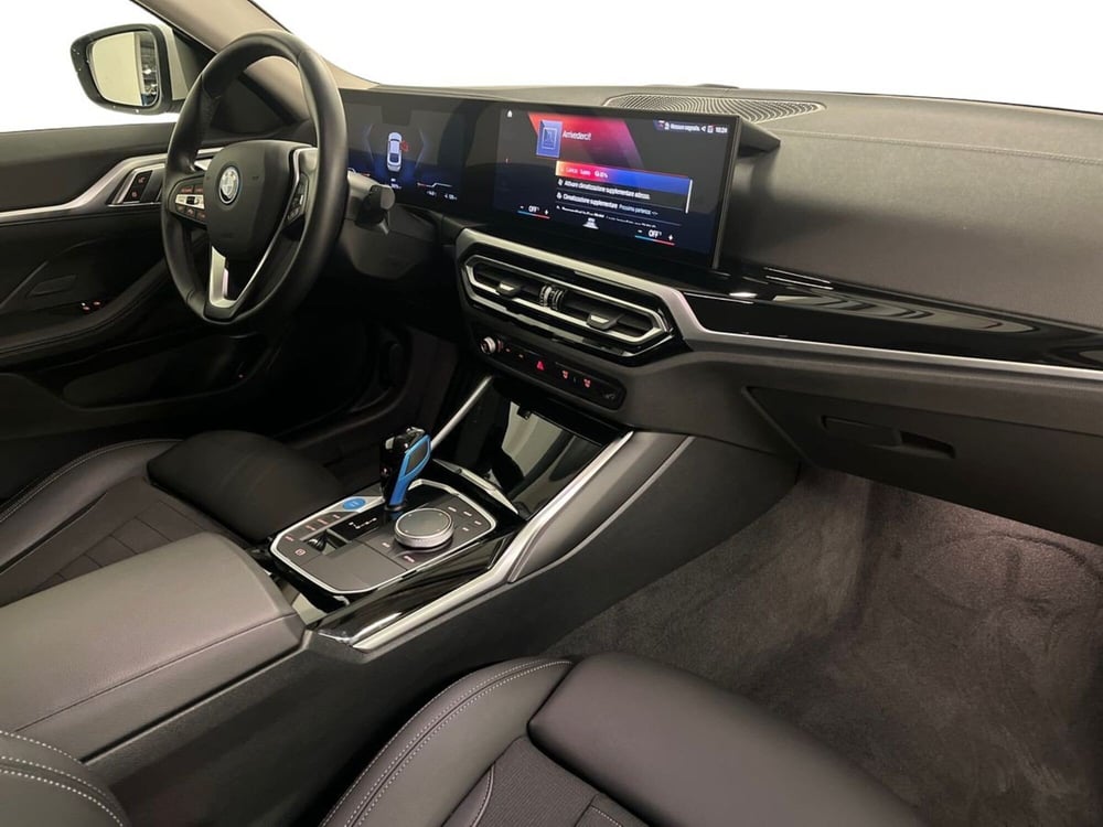 BMW i4 usata a Milano (15)