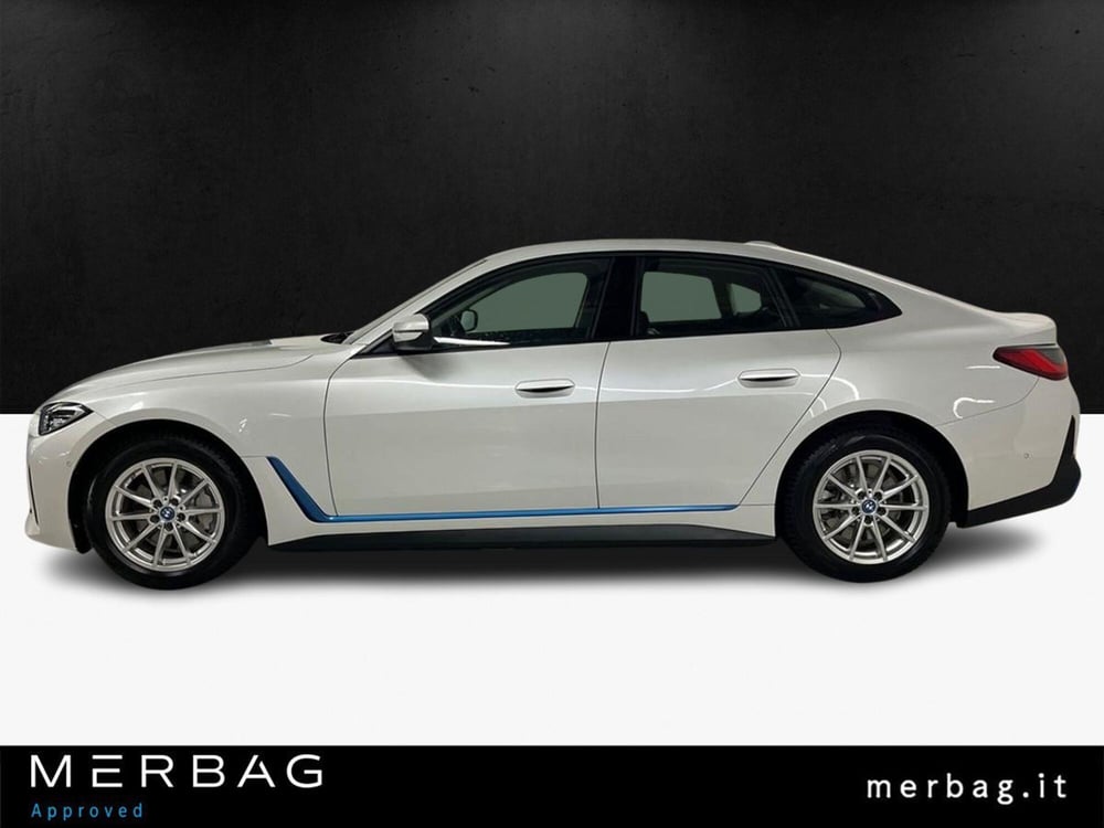 BMW i4 usata a Milano (6)