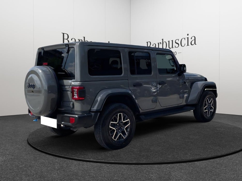 Jeep Wrangler Unlimited usata a Pescara (3)