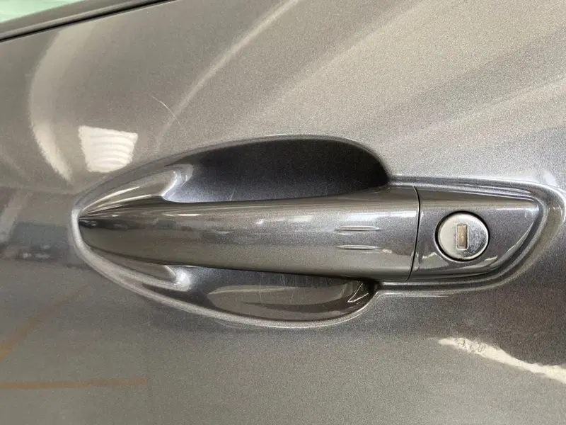 Peugeot 5008 usata a Bari (10)