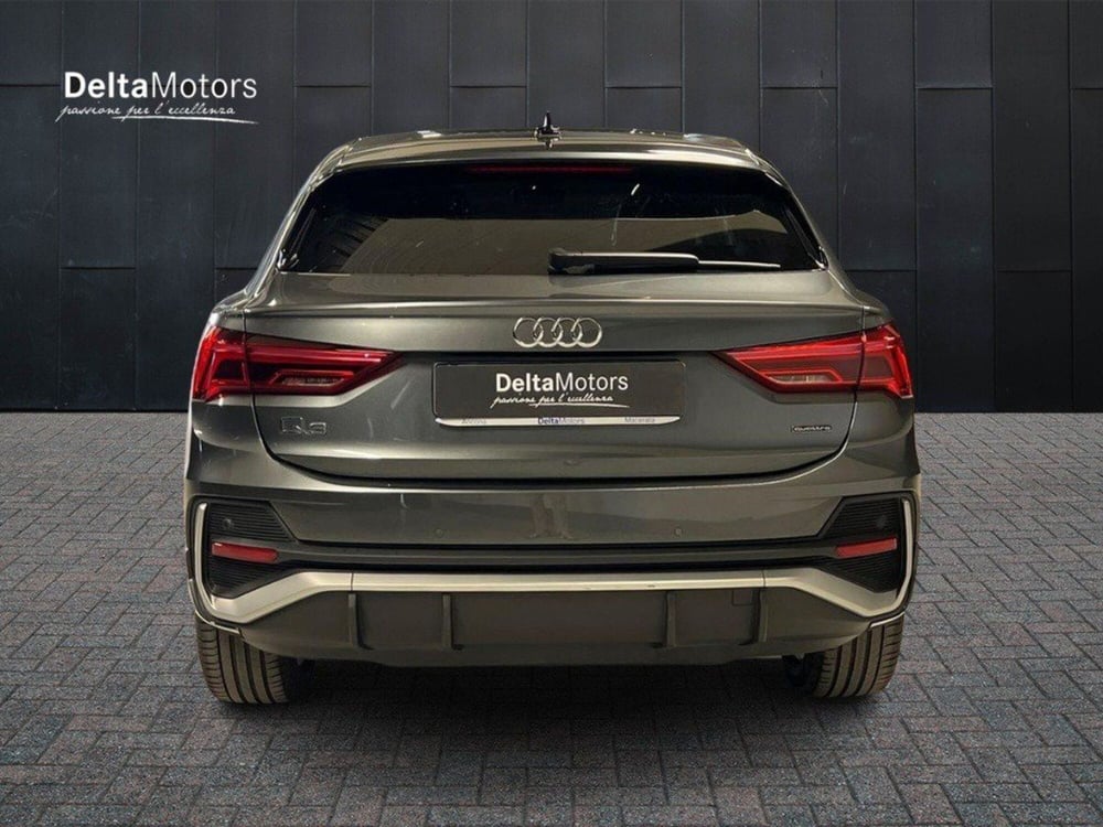 Audi Q3 Sportback usata a Macerata (6)