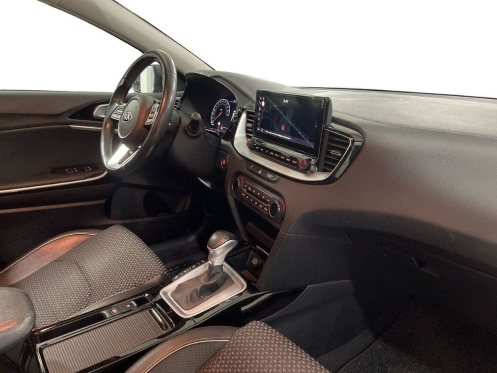 Kia XCeed usata a Macerata (12)