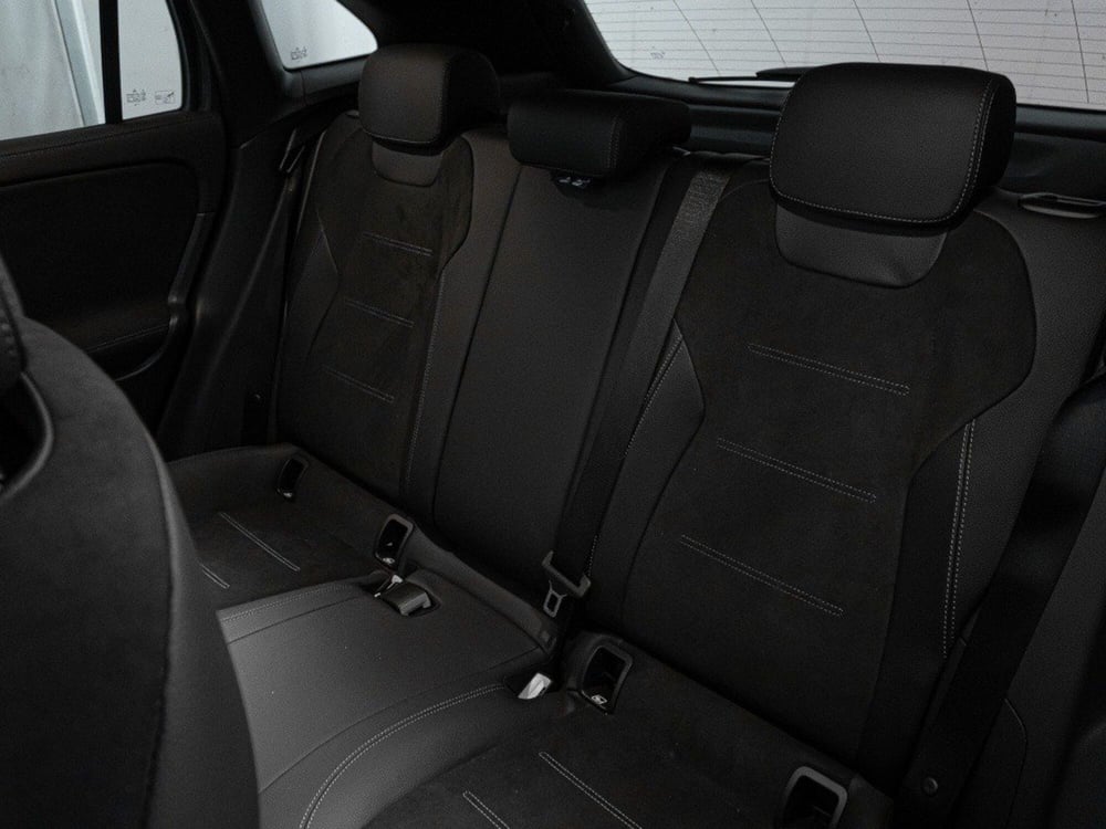 Mercedes-Benz GLA SUV nuova a Macerata (13)