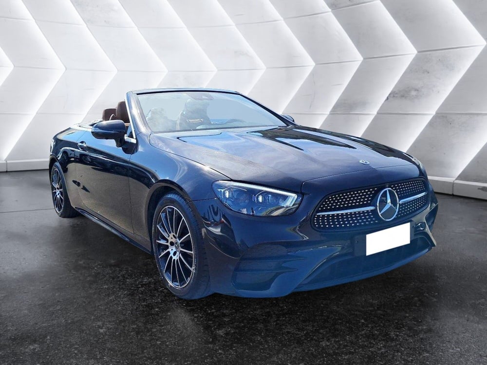 Mercedes-Benz Classe E Cabrio usata a Salerno (15)