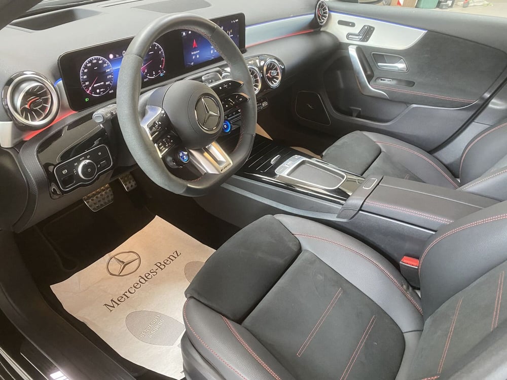 Mercedes-Benz Classe A usata a Napoli (12)