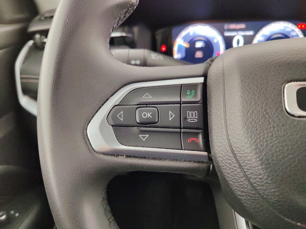 Jeep Compass usata a Massa-Carrara (12)