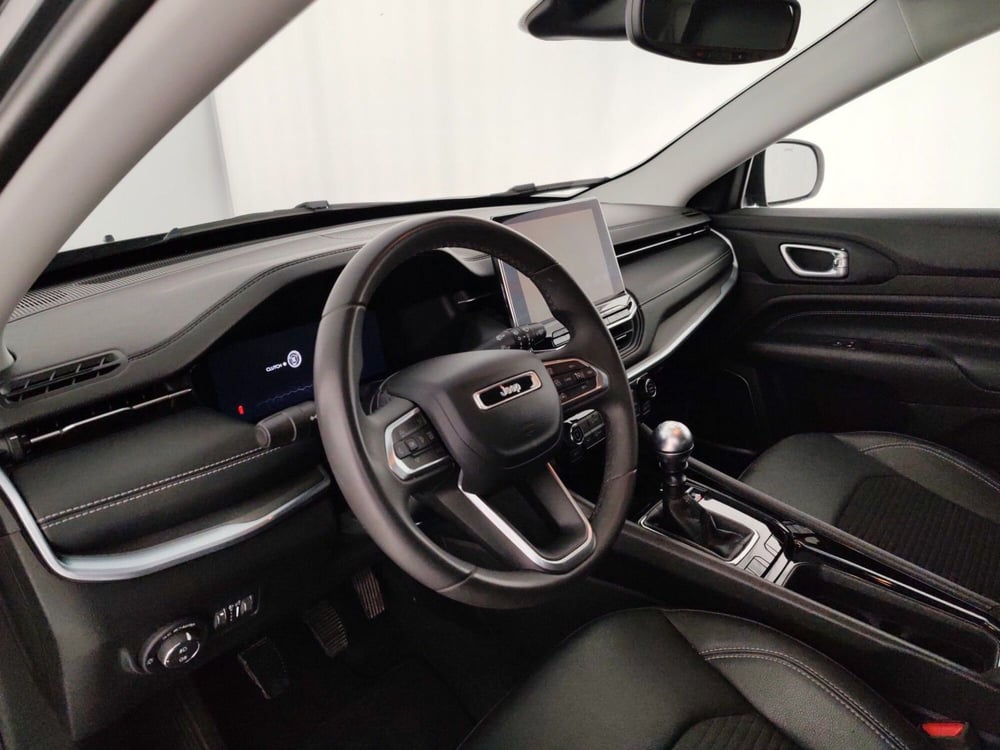 Jeep Compass usata a Massa-Carrara (8)