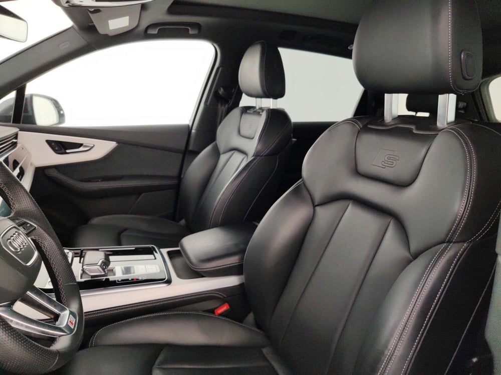 Audi Q7 usata a Massa-Carrara (10)
