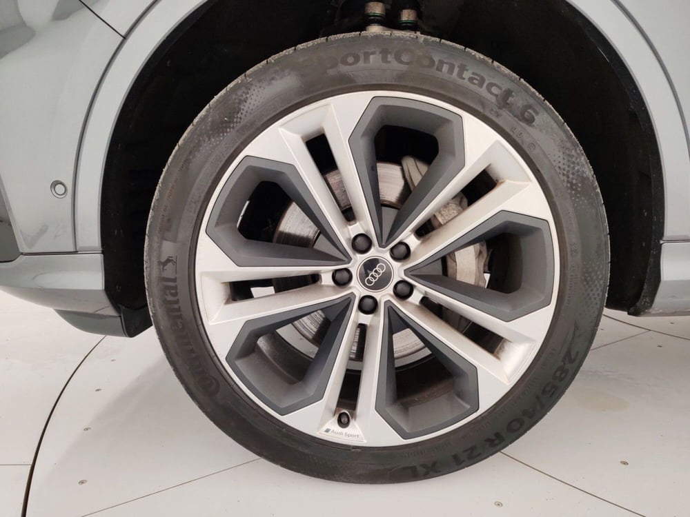 Audi Q7 usata a Massa-Carrara (7)