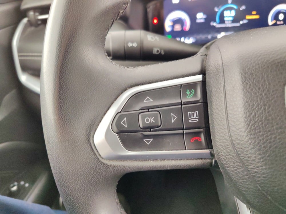 Jeep Compass usata a Massa-Carrara (14)
