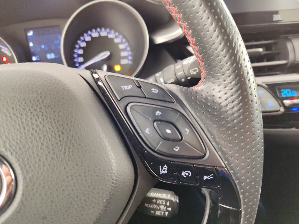 Toyota Toyota C-HR usata a Massa-Carrara (13)