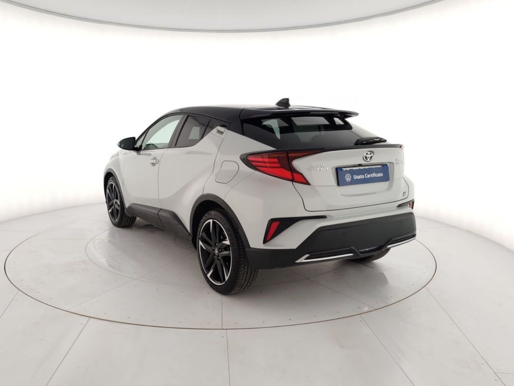 Toyota Toyota C-HR usata a Massa-Carrara (2)
