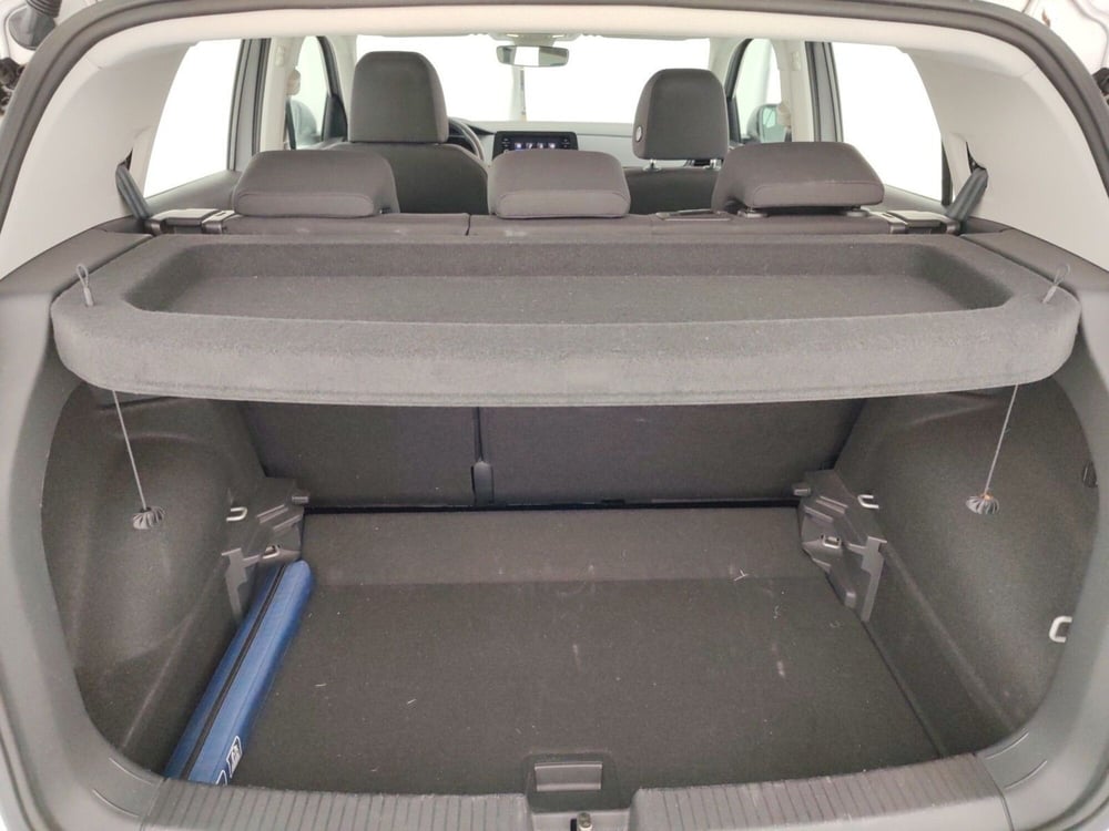 Volkswagen T-Cross usata a Massa-Carrara (16)