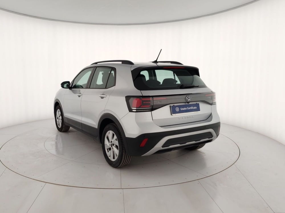 Volkswagen T-Cross usata a Massa-Carrara (2)