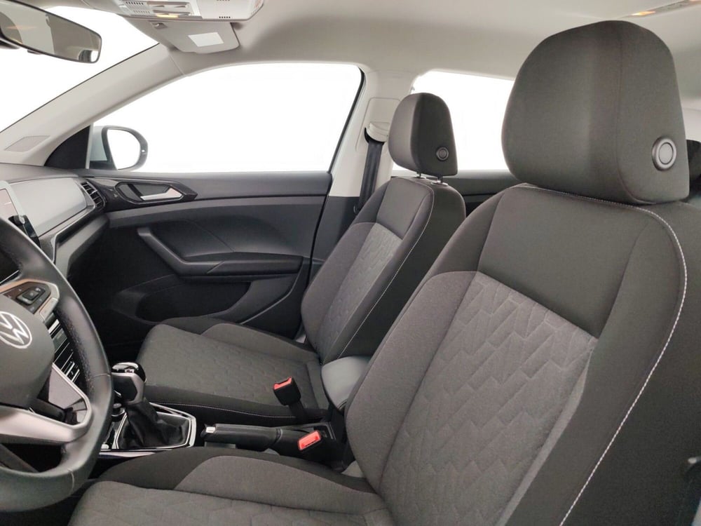 Volkswagen T-Cross usata a Massa-Carrara (9)