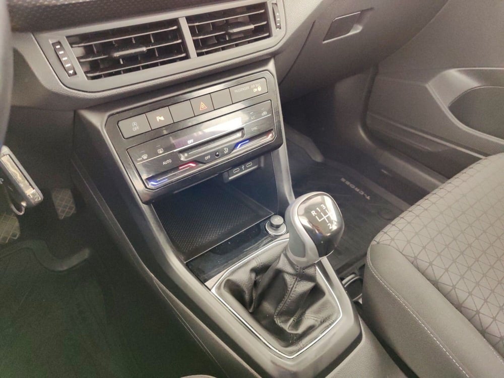 Volkswagen T-Cross usata a Massa-Carrara (11)