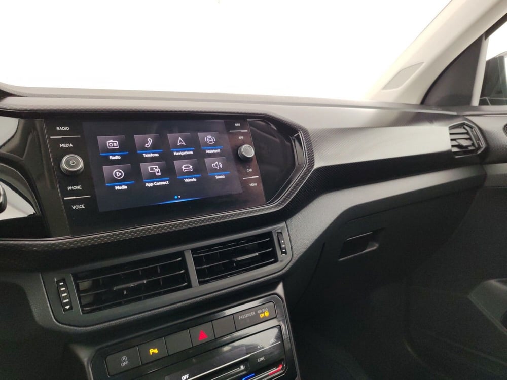 Volkswagen T-Cross usata a Massa-Carrara (15)