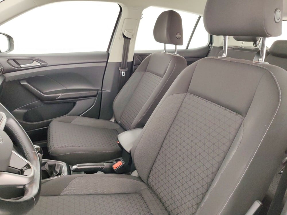 Volkswagen T-Cross usata a Massa-Carrara (9)