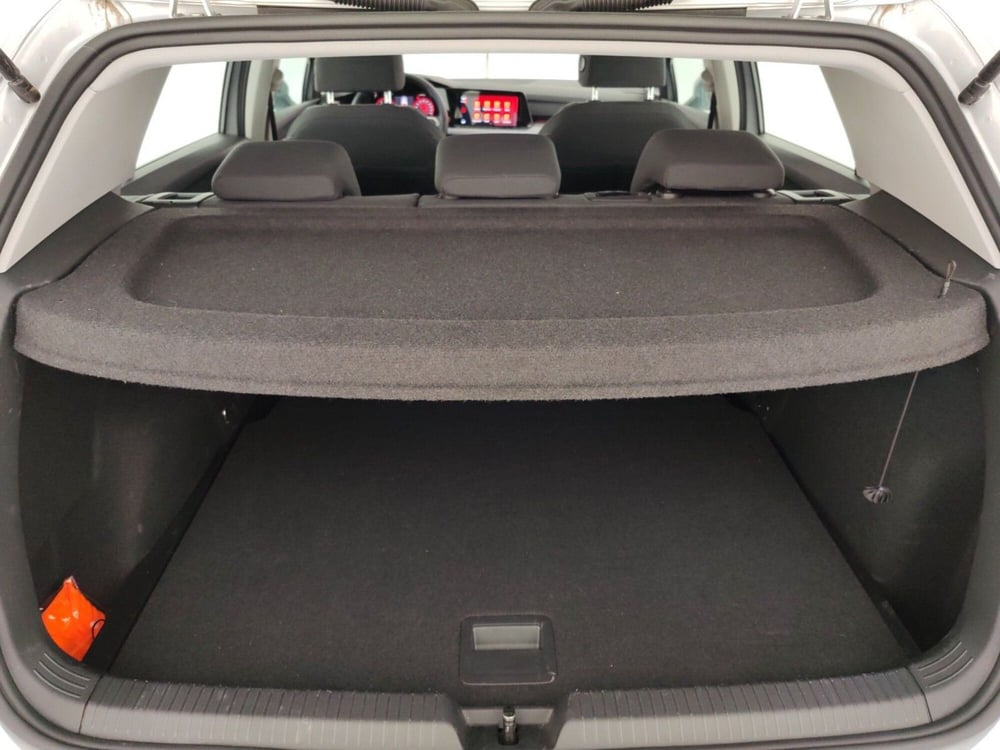 Volkswagen Golf usata a Massa-Carrara (17)