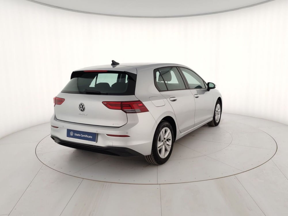 Volkswagen Golf usata a Massa-Carrara (3)