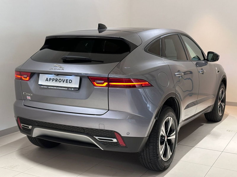 Jaguar E-Pace usata a Varese (2)