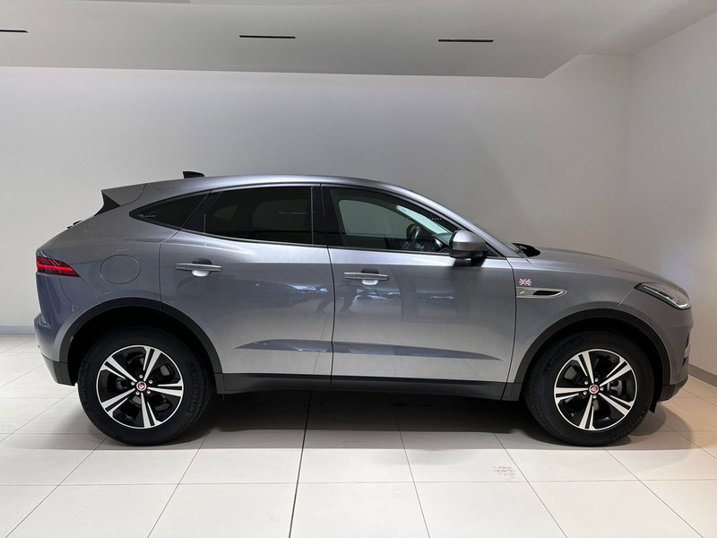 Jaguar E-Pace usata a Varese (6)