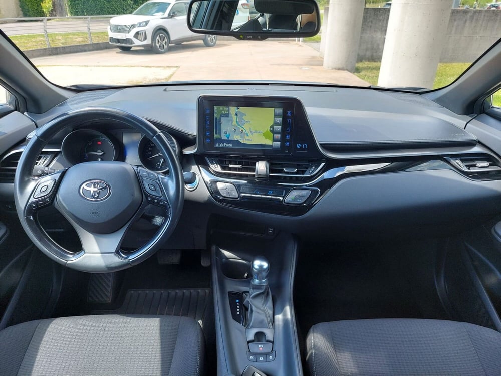 Toyota Toyota C-HR usata a Treviso (10)