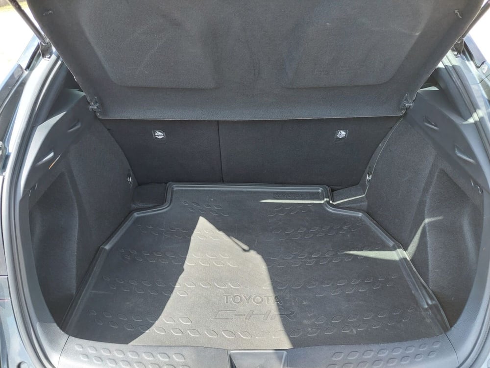 Toyota Toyota C-HR usata a Treviso (14)