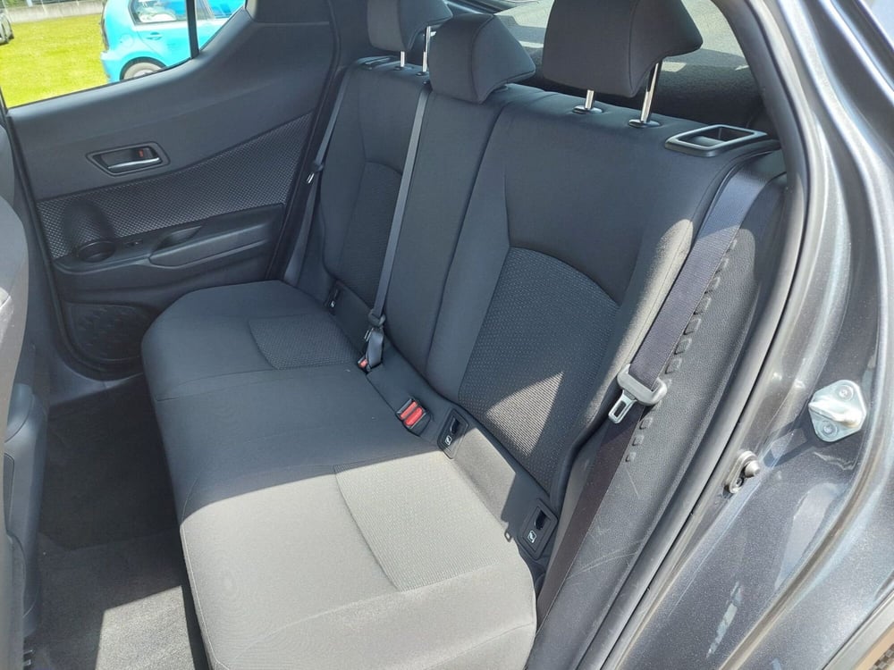 Toyota Toyota C-HR usata a Treviso (9)