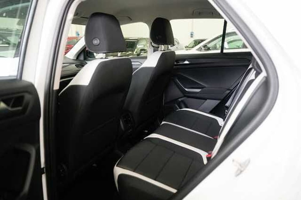 Volkswagen T-Roc usata a Rovigo (9)