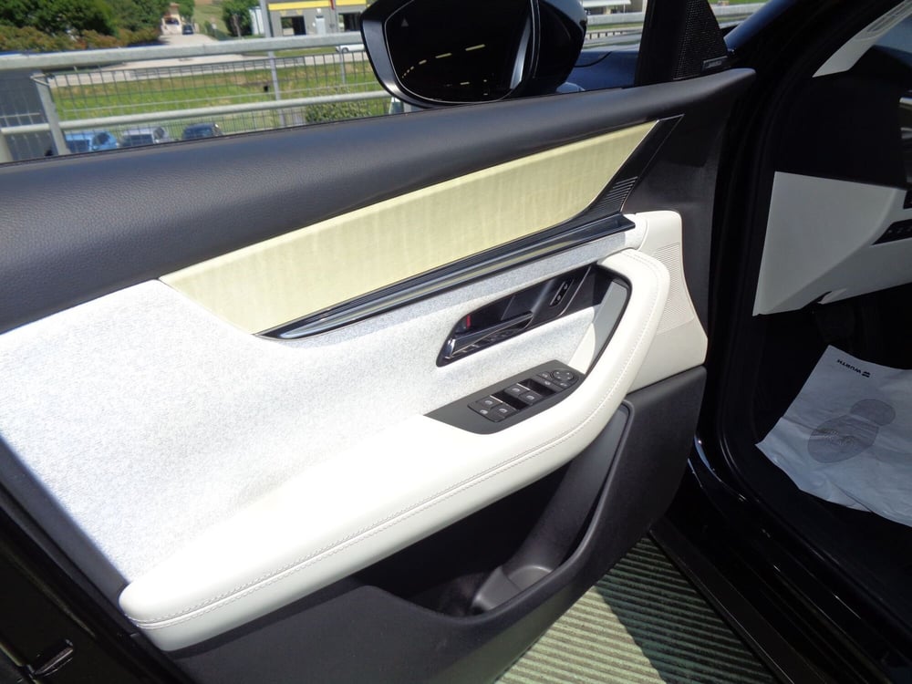 Mazda CX-60 usata a Treviso (8)