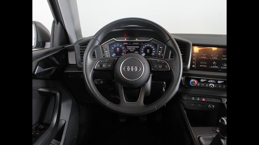 Audi A1 allstreet usata a Palermo (10)