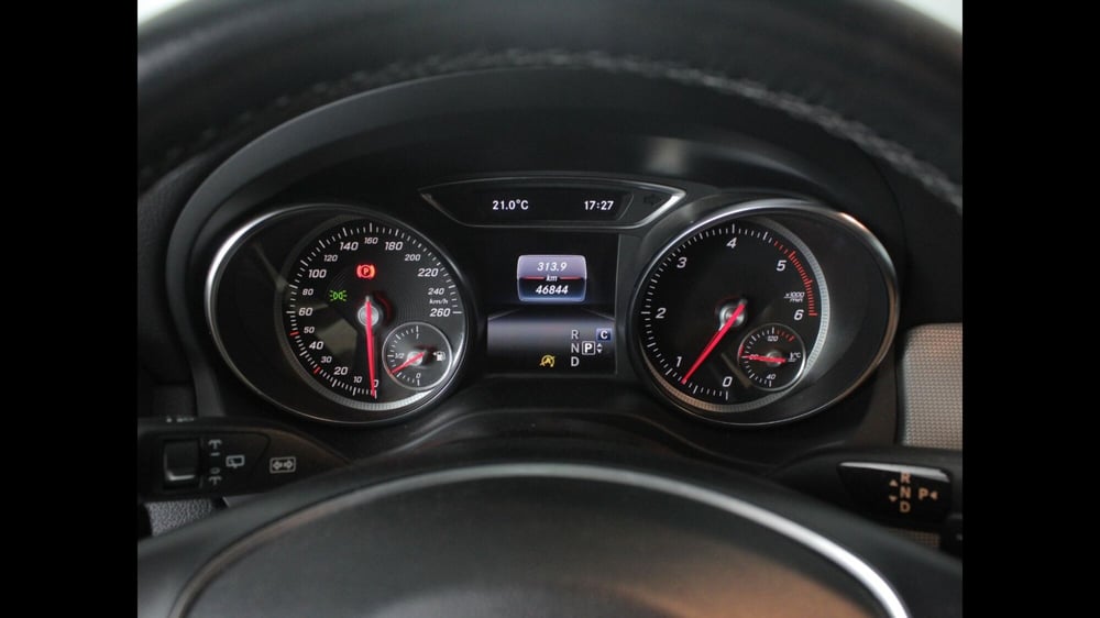 Mercedes-Benz GLA SUV usata a Palermo (13)