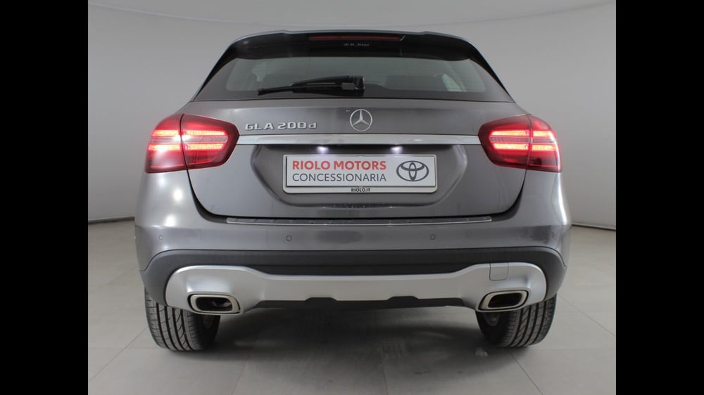 Mercedes-Benz GLA SUV usata a Palermo (3)