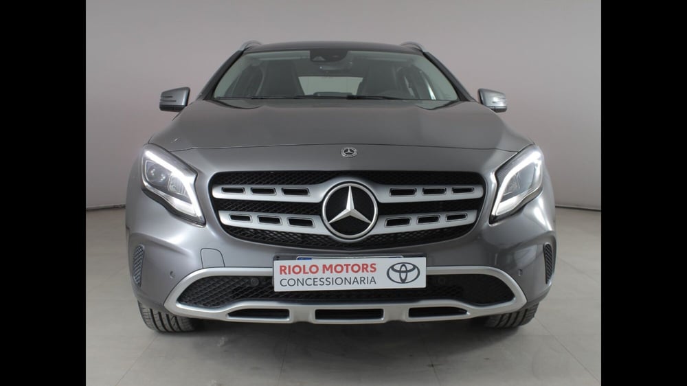Mercedes-Benz GLA SUV usata a Palermo (4)