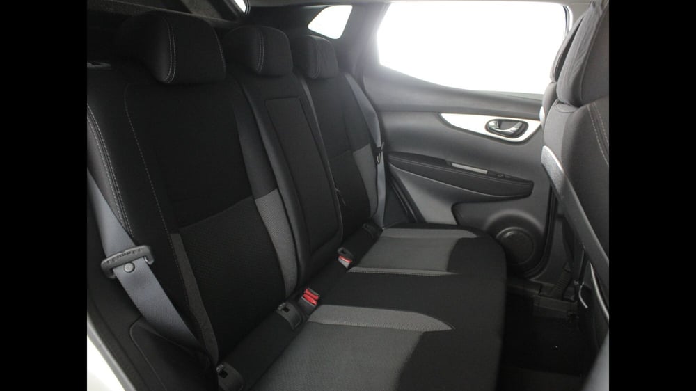Nissan Qashqai usata a Palermo (12)