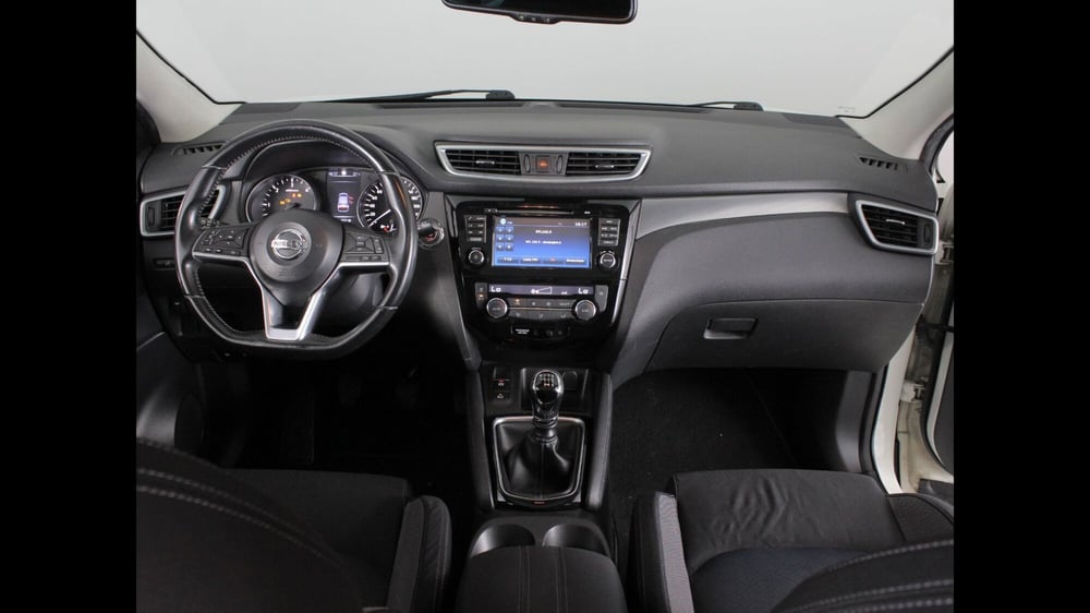 Nissan Qashqai usata a Palermo (7)