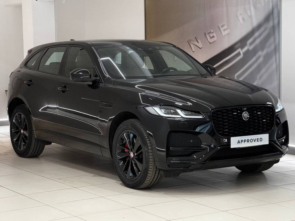 Jaguar F-Pace usata a Savona