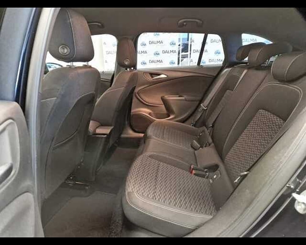 Opel Astra Station Wagon usata a Milano (12)