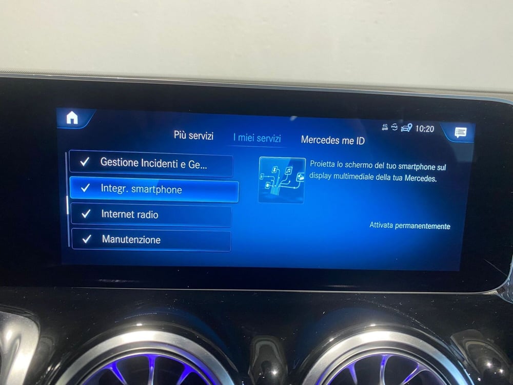 Mercedes-Benz GLB usata a Milano (18)