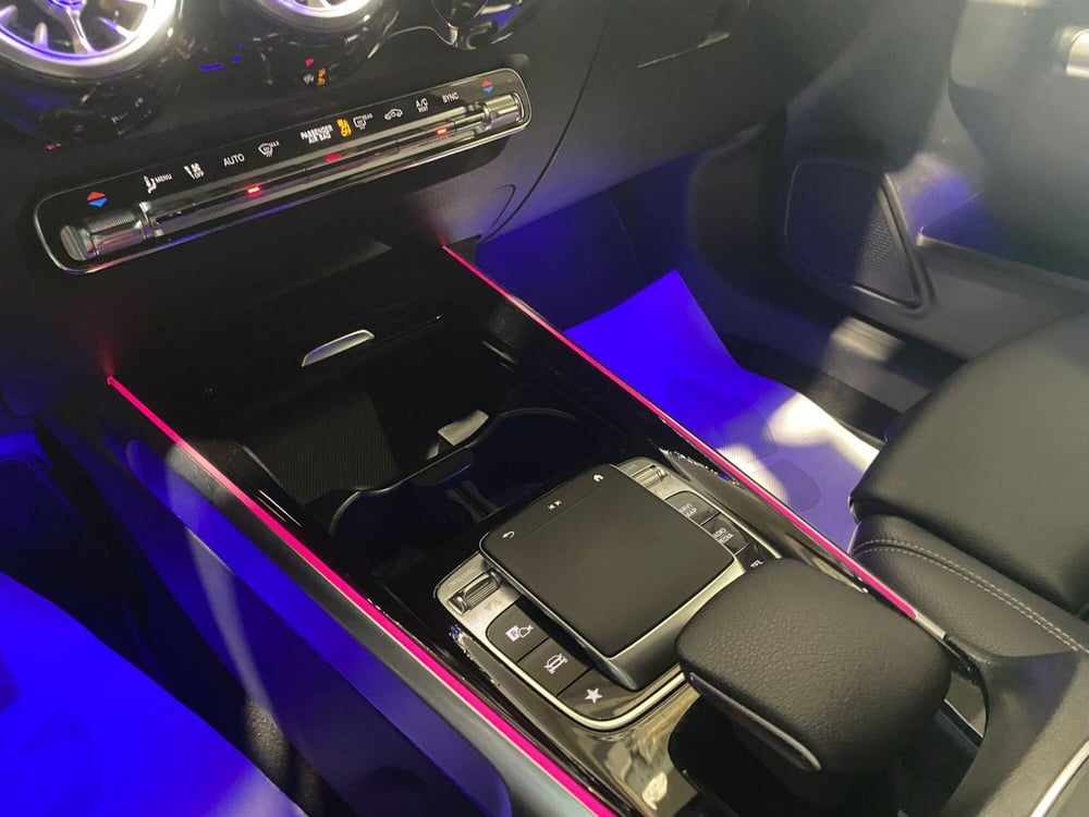 Mercedes-Benz GLB usata a Milano (19)