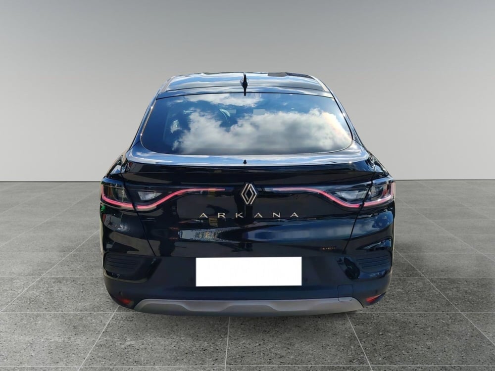 Renault Arkana nuova a Frosinone (5)