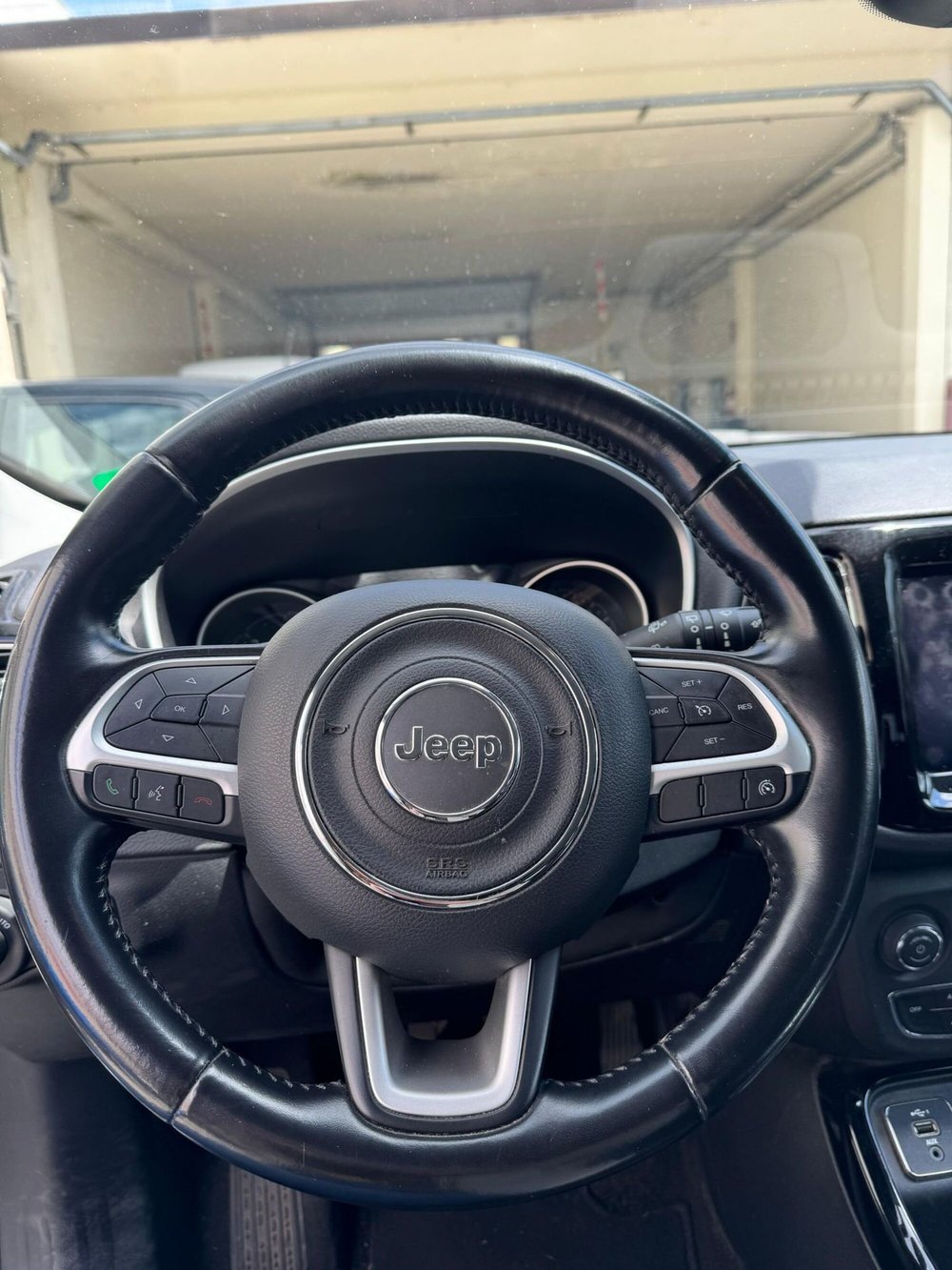Jeep Compass usata a Salerno (8)