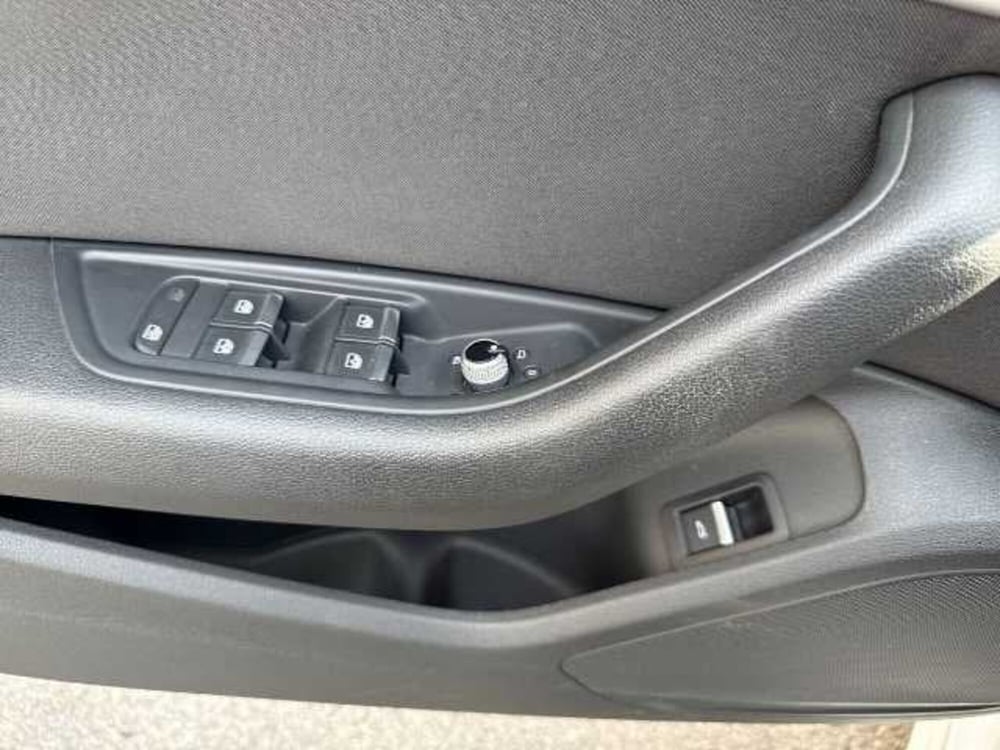 Audi A4 Avant usata a Prato (15)
